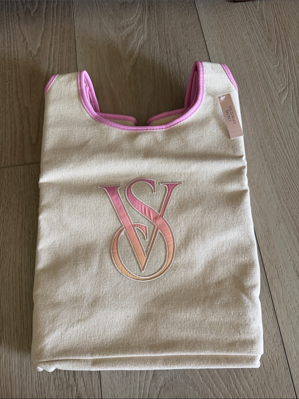 NWT Victorias Secret Spring Bag